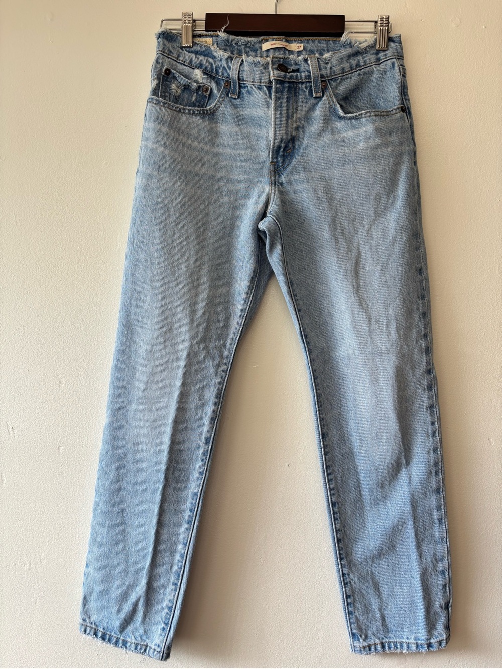 Levi’s Premium Middy Straight Raw Waist Distressed Jeans Size 27